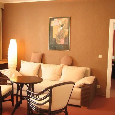 Hotel Goldener Hahn