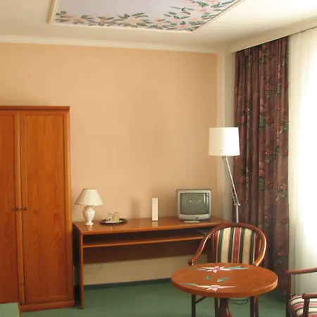 Hotel Goldener Hahn Finsterwalde