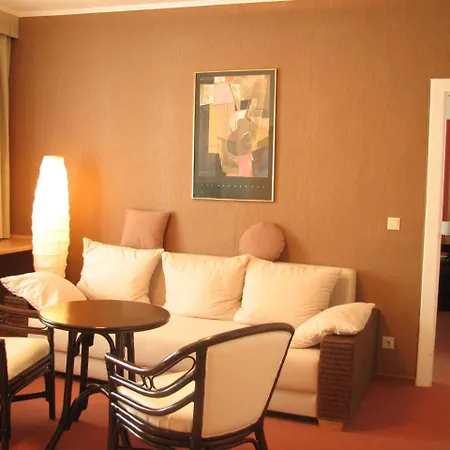 Hotel Goldener Hahn